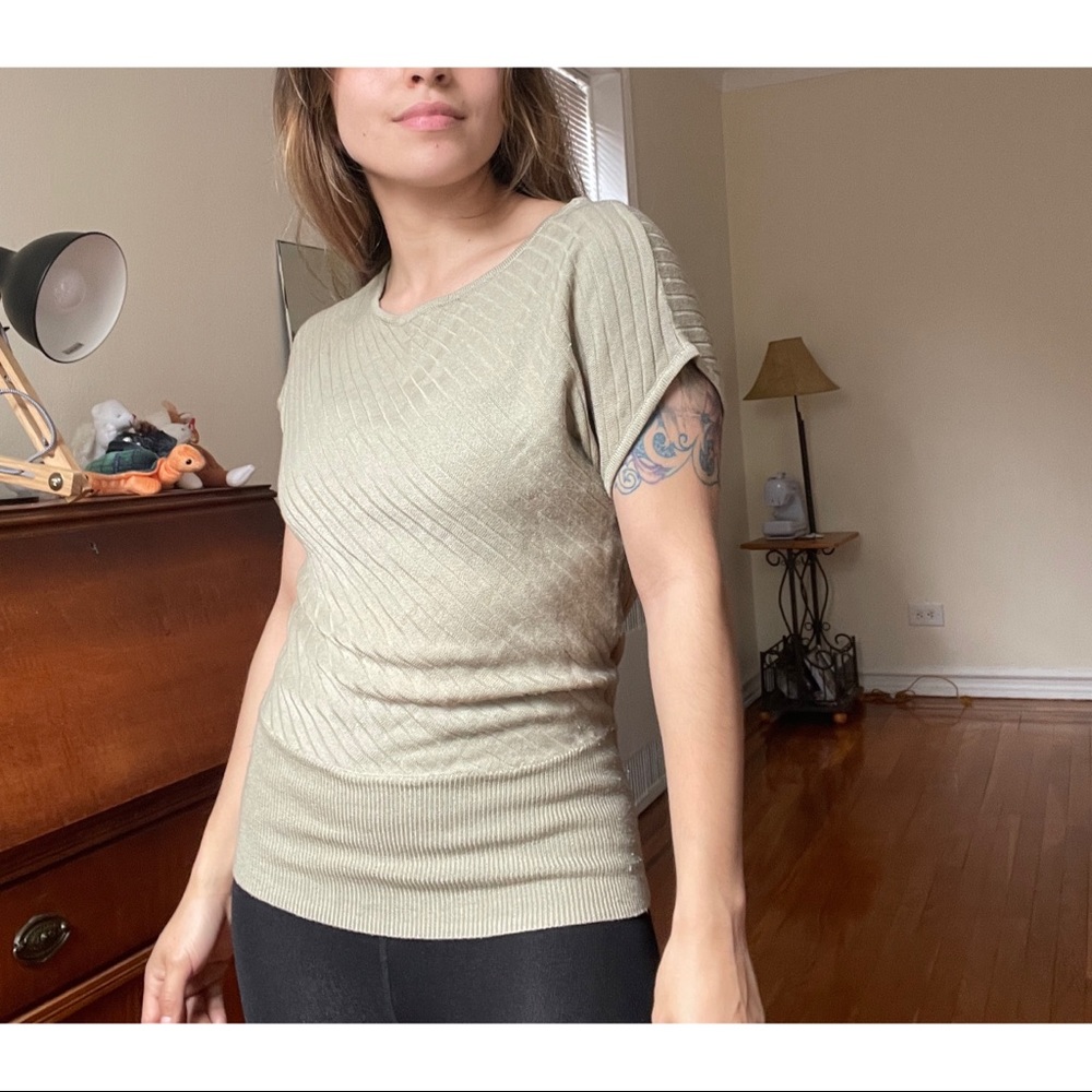 New York & Company Sleeveless Badge Blouse